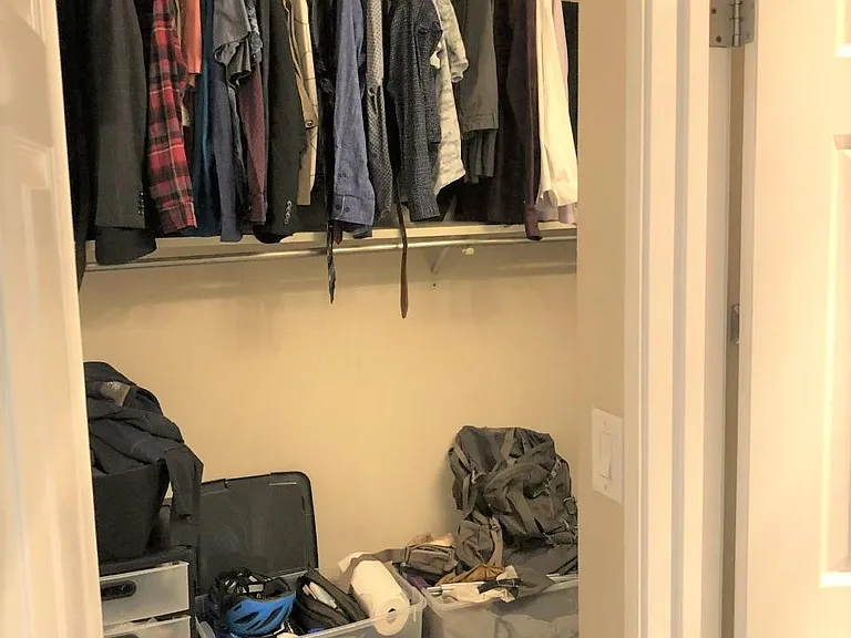 Walk-in closet
