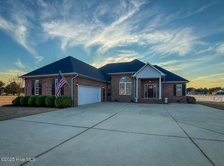 940 S River Rd, Autryville, NC 28318