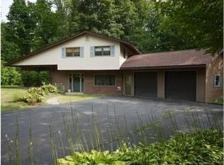 5002 Stoneledge Rd, Ashville, NY 14710