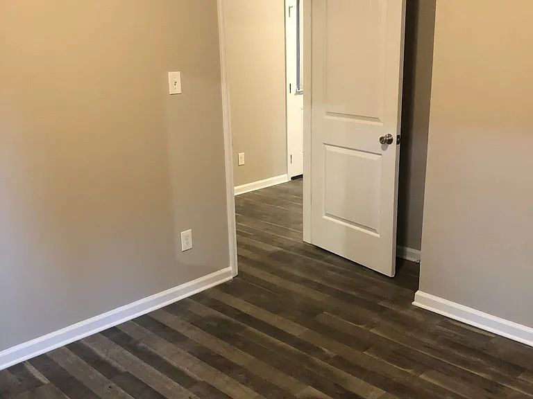 3542 Douglass Ave — Photo 13