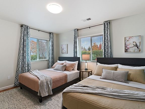 Upstairs - Bedroom 1 - Two full beds - accommodates 4