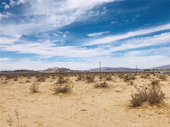 4th image of 2 Mesa Dr