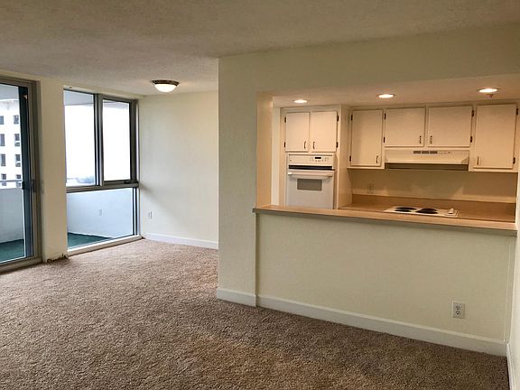 3rd image of 470 3rd St S Unit 603