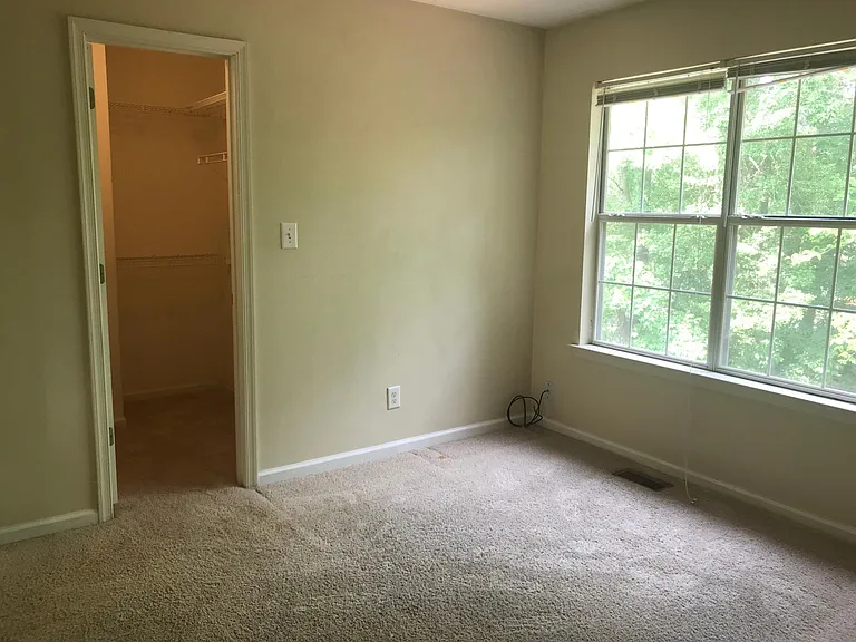 6412 Olde Bullocks Cir — Photo 32