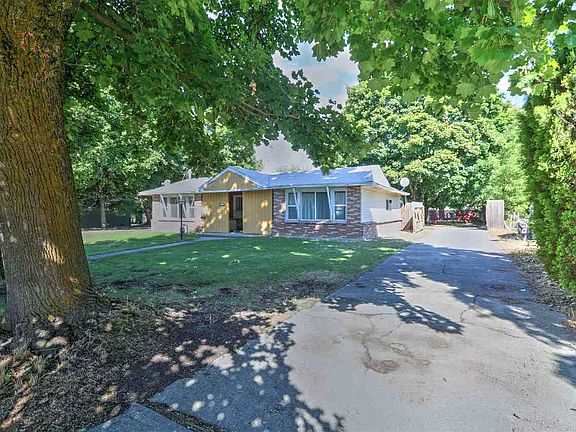 2nd image of 8801 E Knox Ave