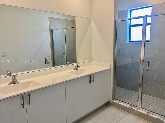 5th image of 28509 SW 134th Ave #0