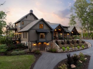 1241 Scenic Dr, Blue Ridge, GA 30513