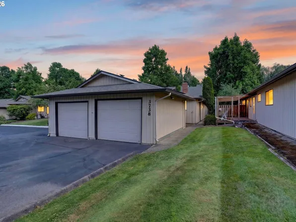 3738 NE 45th St, Vancouver, WA 98661