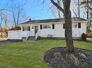 56 Stephanie Ln, Poughkeepsie, NY 12603