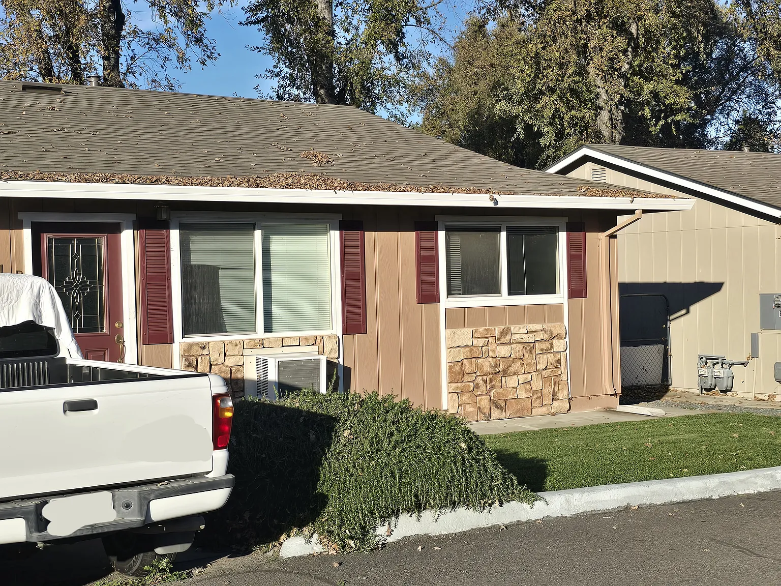 2 bed, 850 sqft, $1,695 — Photo 2