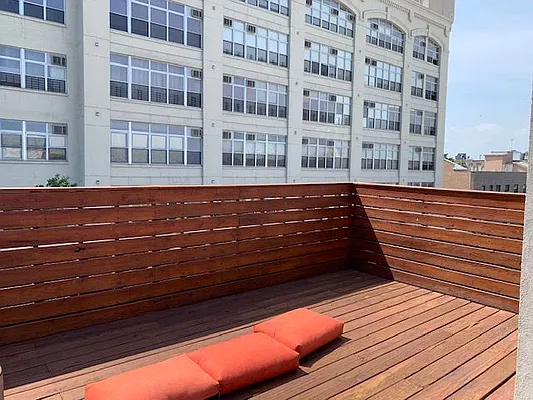 Rented by Premier Metro Realty Corp | media 33