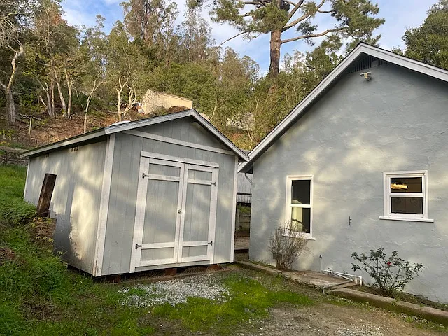10x16 storage shed