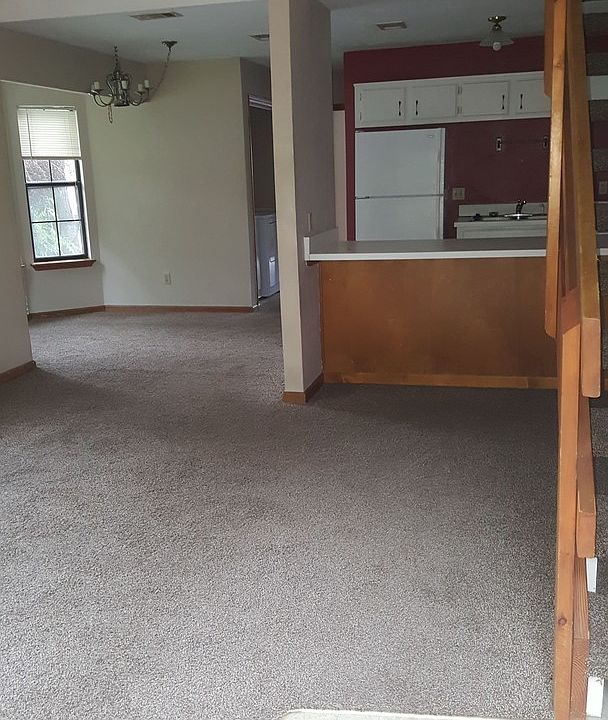 1st image of 417 Indian Village Trl