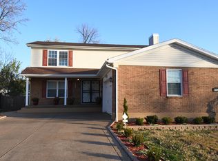 2607 Wingfield Ln, Louisville, KY 40210