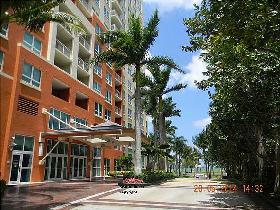 4th image of 2000 N Bayshore Dr APT 111
