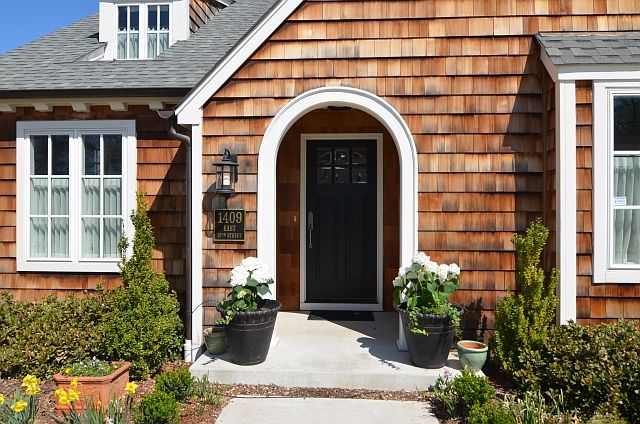 Welcoming arched entry