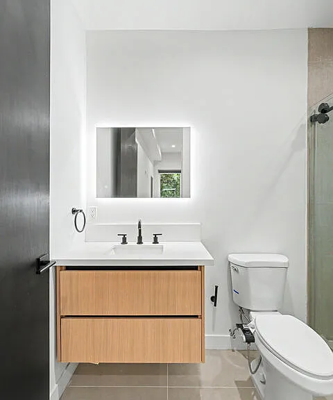 1907 S Corning St #1 — Photo 10