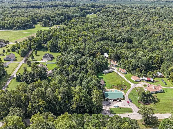 9231 Richmond Rd, Lanexa, VA 23089