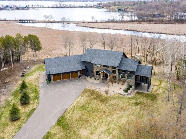 1795 Fox St, Wayzata, MN 55391