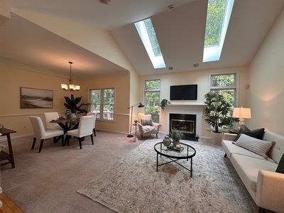 7 Stonegate Ln UNIT 7, Bedford, MA, 01730