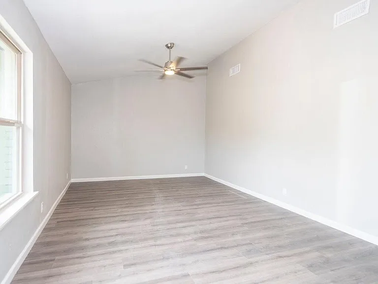 2526 Glen Springs Way #A — Photo 17