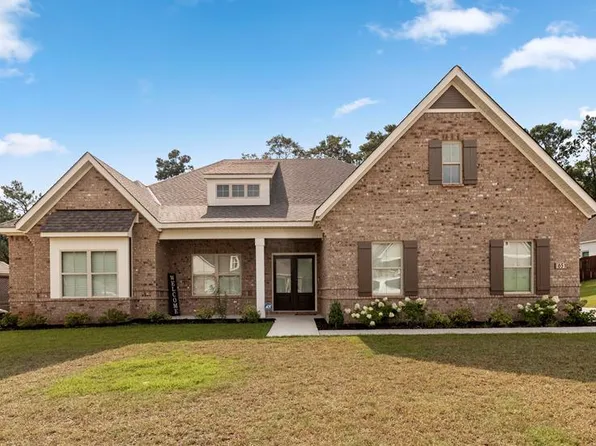 651 Charleston Mills Dr, Midland City, AL 36350