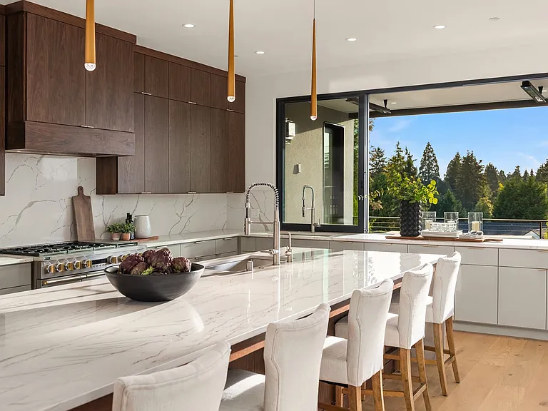 1032 89th Ave NE — Photo 8