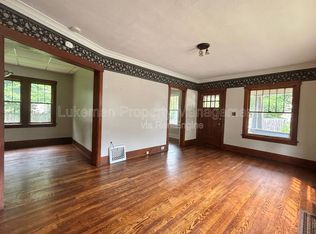819 Hoffman Pl, Kalamazoo, MI 49007