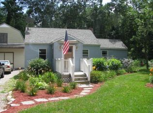 28 Lake Rd, BOZRAH, CT 06334