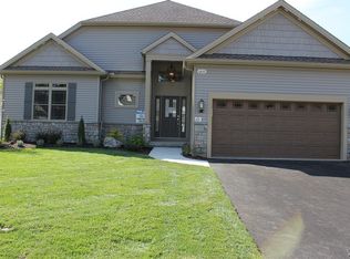 5505 Cooper Rd, Hamburg, NY 14075