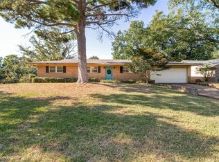 1600 W Murray St, Denison, TX 75020