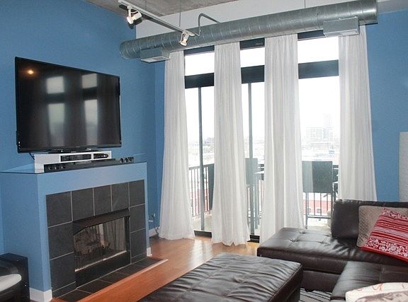 5th image of 811 W 15th Pl Unit 706