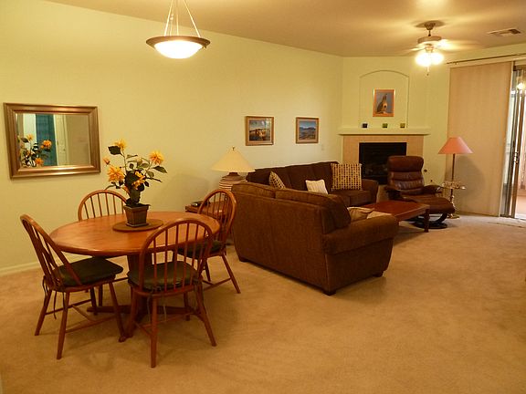 5th image of 444 W Elkhorn Ct