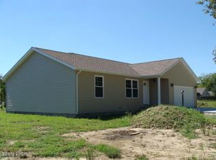 604 E Carroll St, Herrin, IL 62948