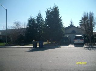 604 El Monte St, Madera, CA 93637