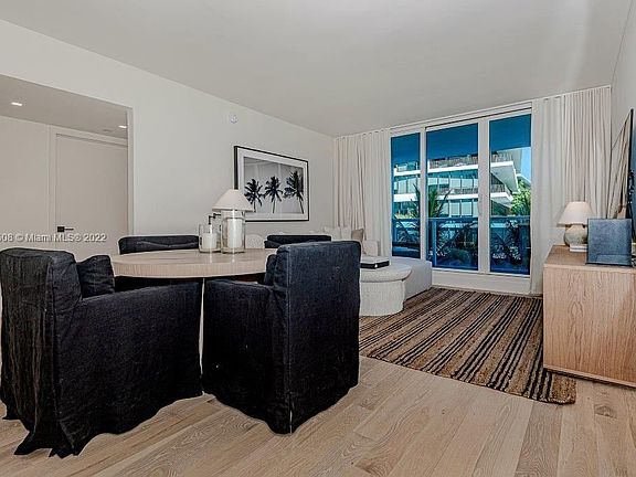 3rd image of 2301 Collins Ave APT 426