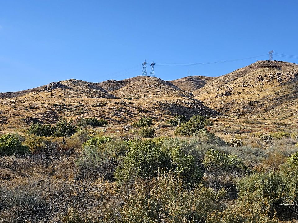 2nd image of Soledad Pass Rd