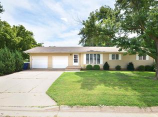 305 W Fort Scott St, Conway Springs, KS 67031