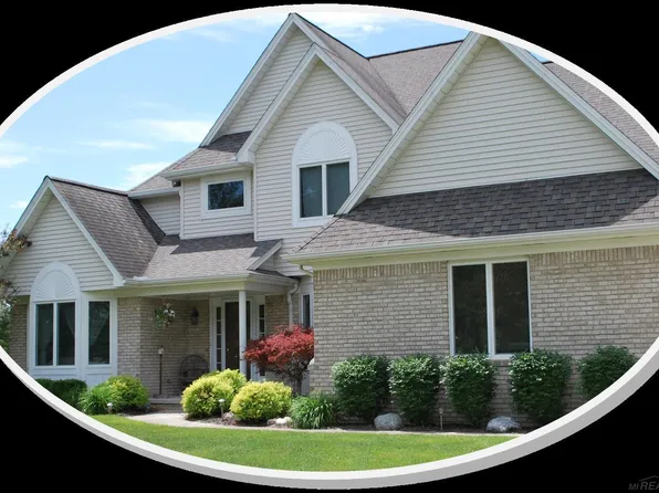 648 Acres Ct, East China, MI 48054