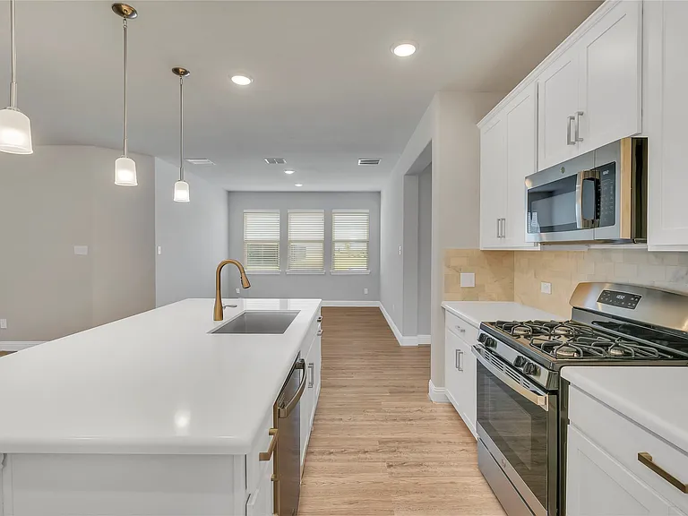 4523 Westminster Ave — Photo 3