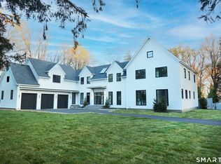 11 Wake Robin Road, Westport, CT 06880