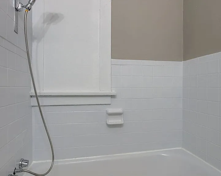 606 S 32nd Ave — Photo 30