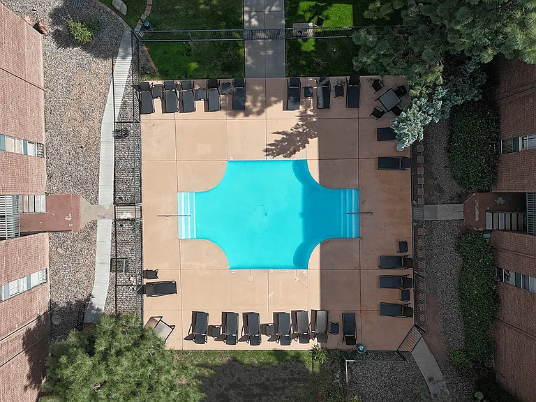 Sparkling Swimming Pool