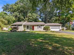 38 Crescent Rd, Fairport, NY 14450