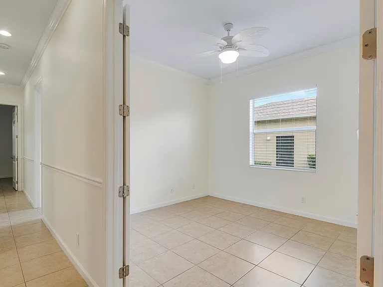 11340 SW Vanderbilt Cir — Photo 27