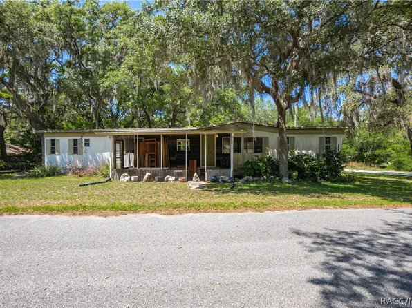 6774 S Dove Dr, Floral City, FL 34436