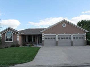 1018 Forest St, Maryville, MO 64468