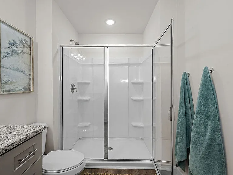 Blu South Bathroom