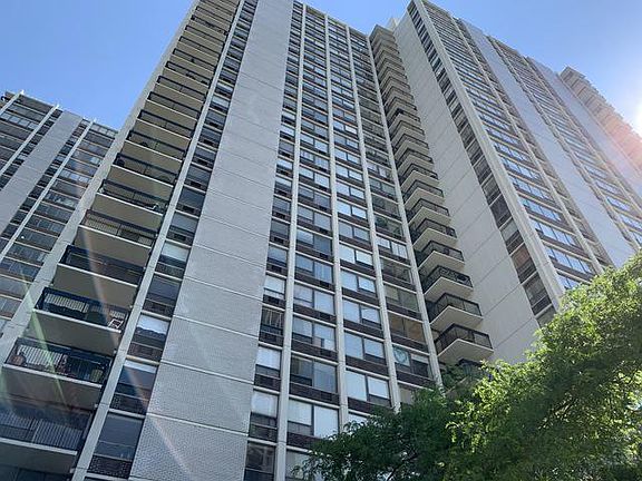 2nd image of 1460 N Sandburg Ter APT 401