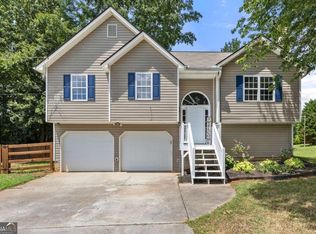 23 Shadow Ridge Dr, Dallas, GA 30157